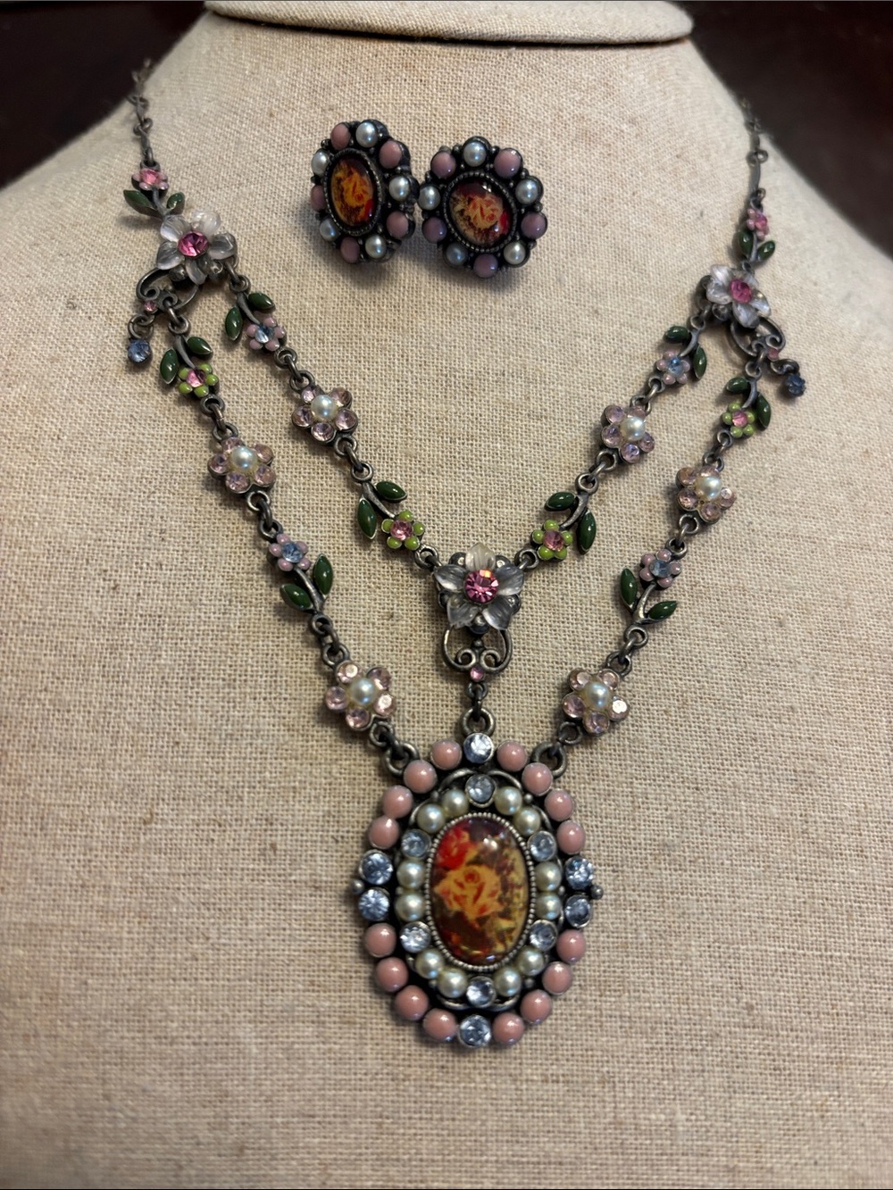 Signed Avon Vintage-Inspired Pink Floral Pendant Necklace and Earring Set